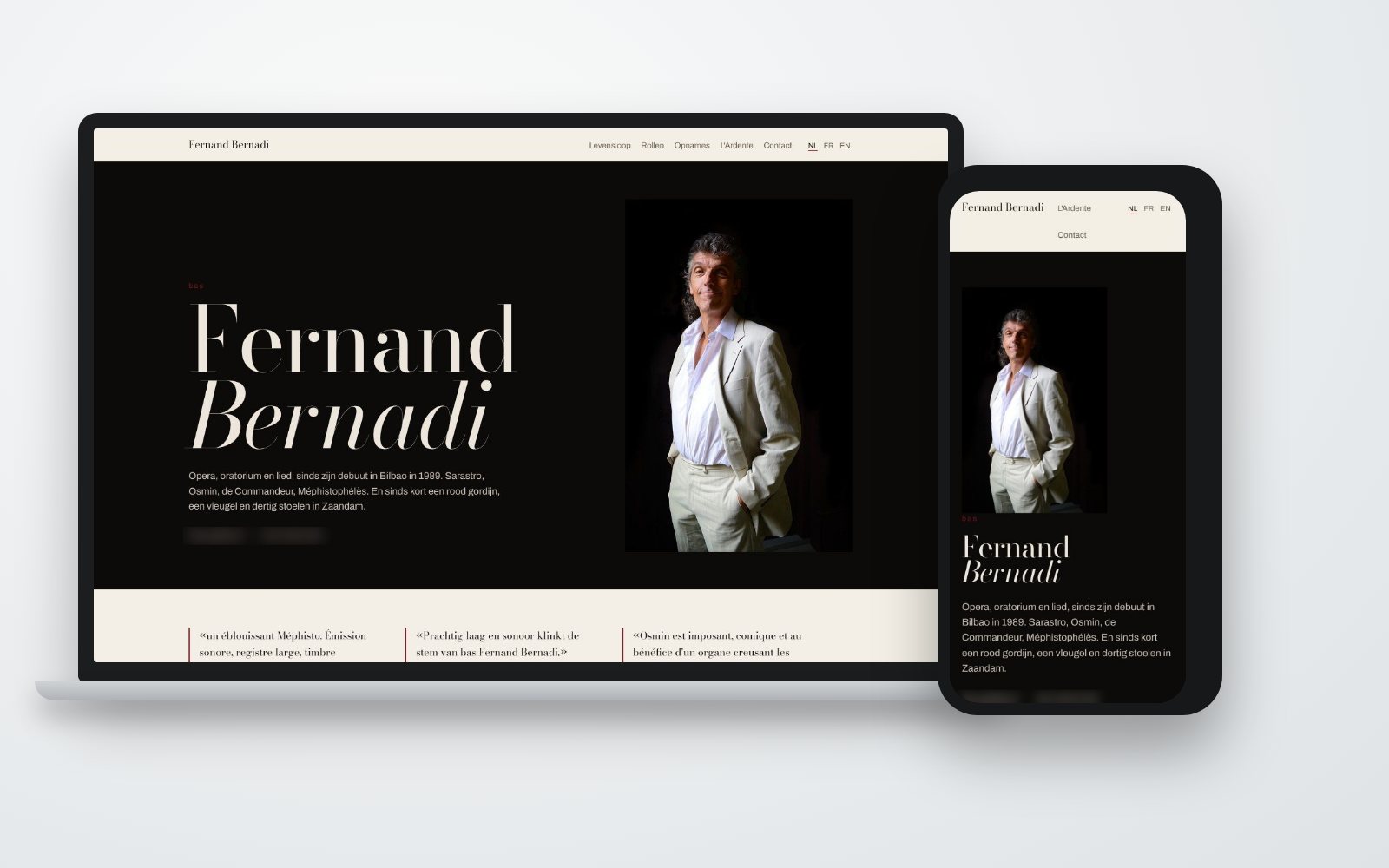 De persoonlijke site op een laptop en een telefoon